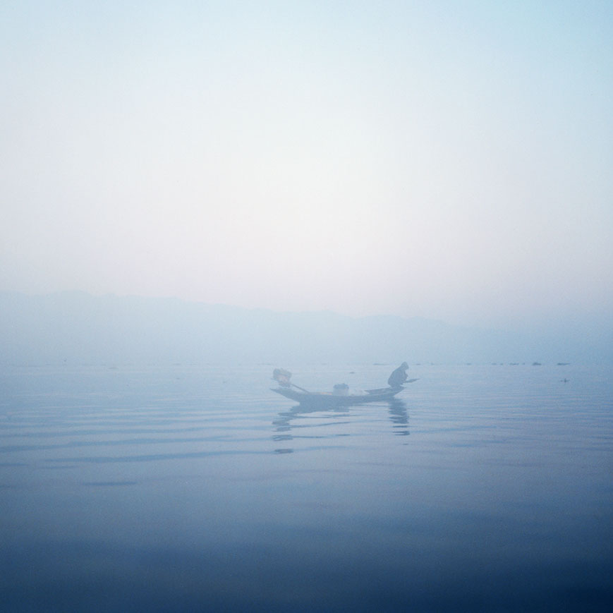 Myanmar-Inle-lake-mist-blue-fisherman